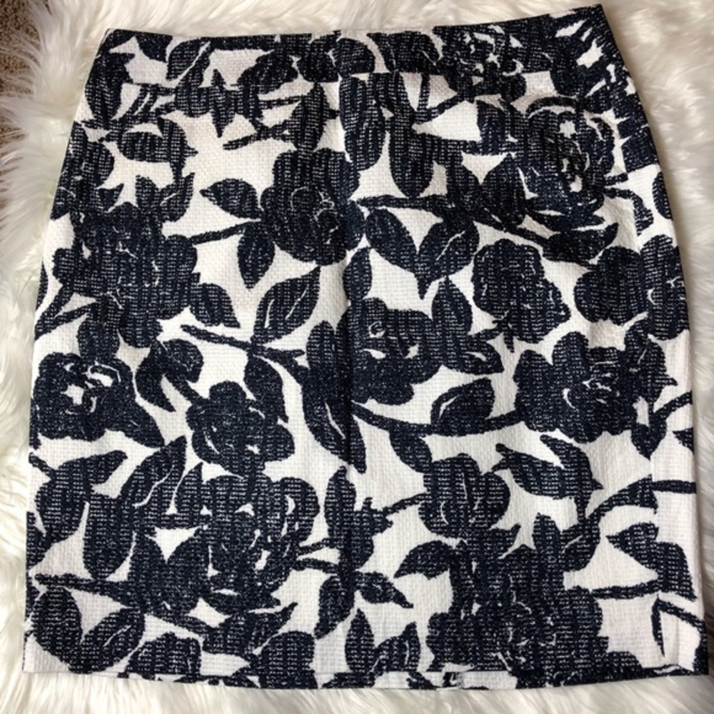 Floral Skirt - Navy & White